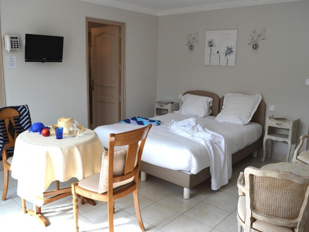 Locations De Vacances Le Clos Rhea Saint-Martin-de-Re Room photo